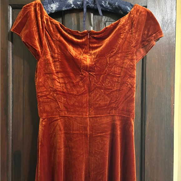 Burnt Orange Velvet Dress - Picture 4 of 6